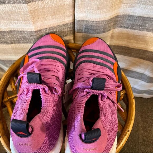 Adidas‎ Pink Trae Young 2 Shoes Size 10 main image 10